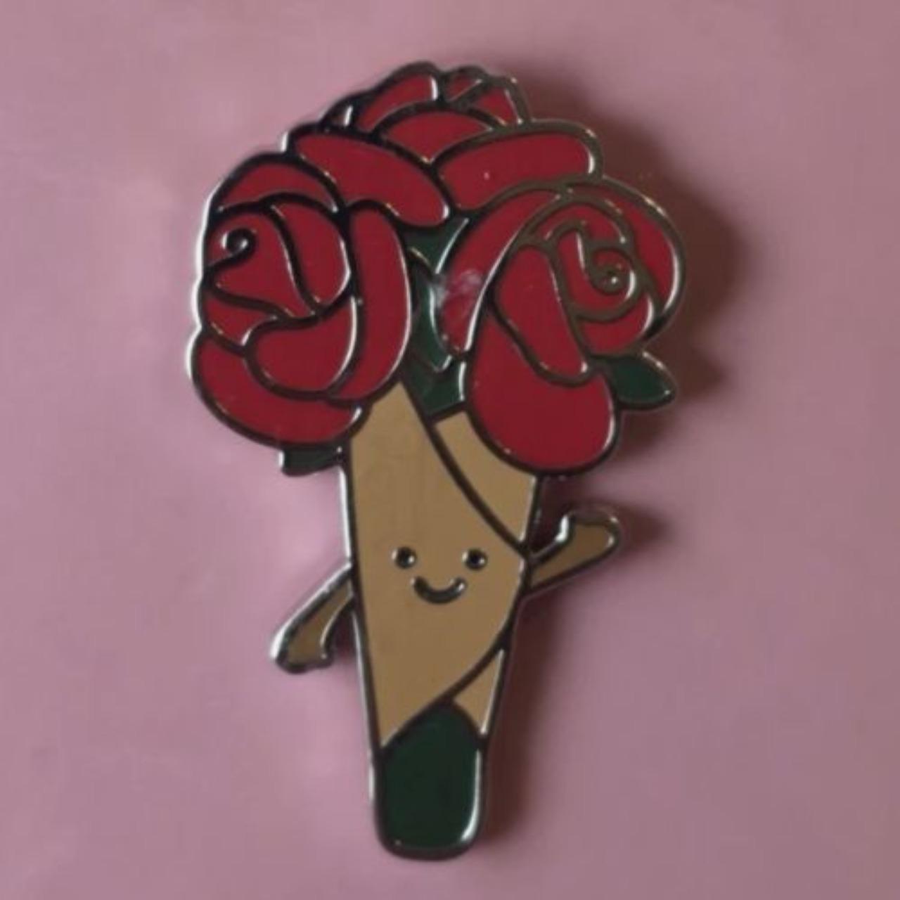 Image of Amusables Rose Bouquet Pin variant 1