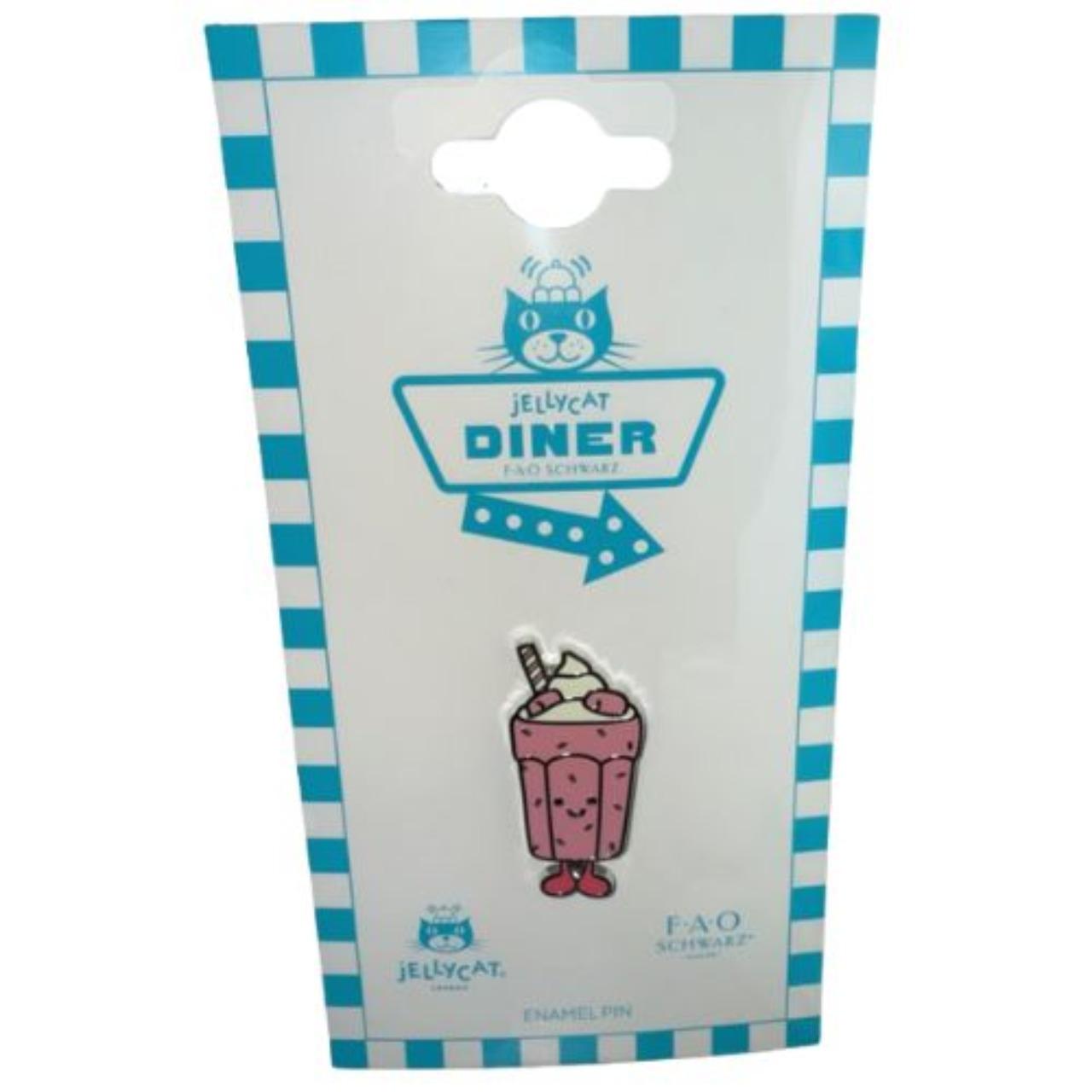 Bubbeca Milkshake Pin