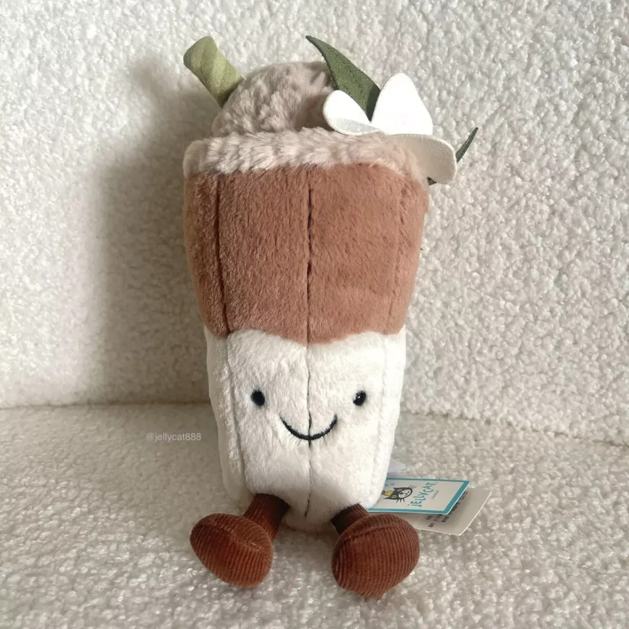 Image of Yulania Latte variant 1